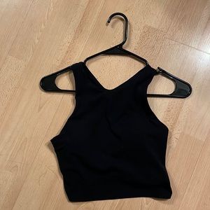 black athleta conscious crop cup -a/c small